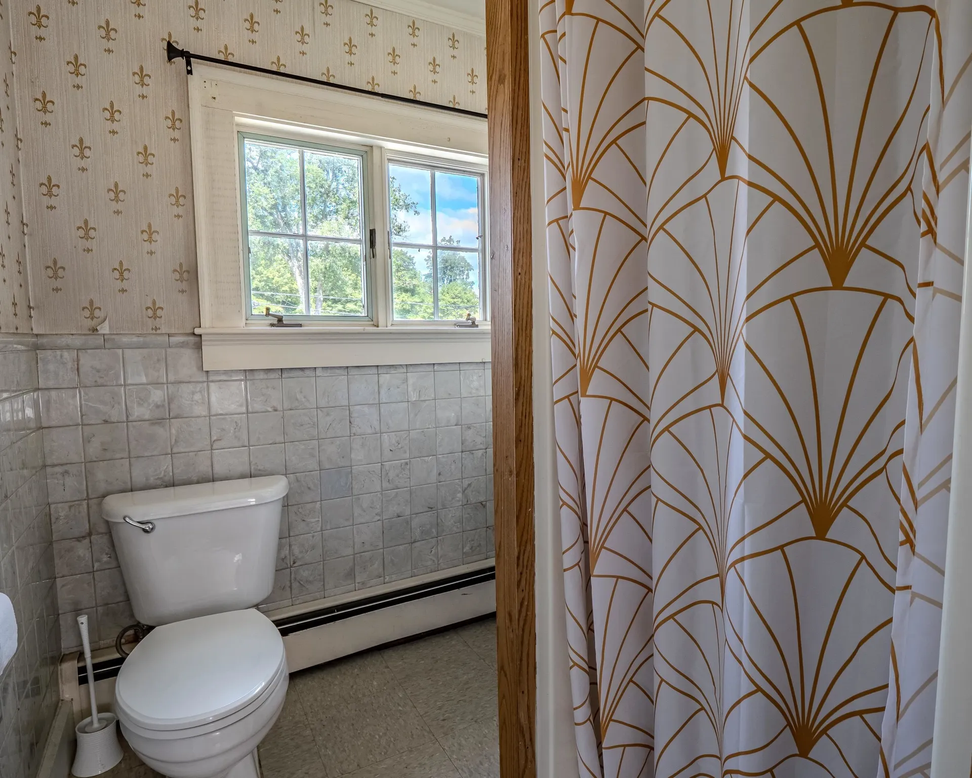 328 Main Street Poultney VT 05764