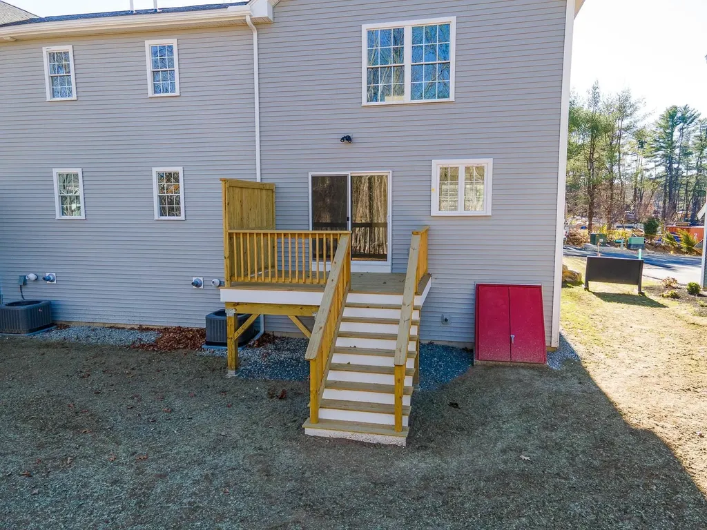 23b Birch Hill Lane Somersworth NH 03878