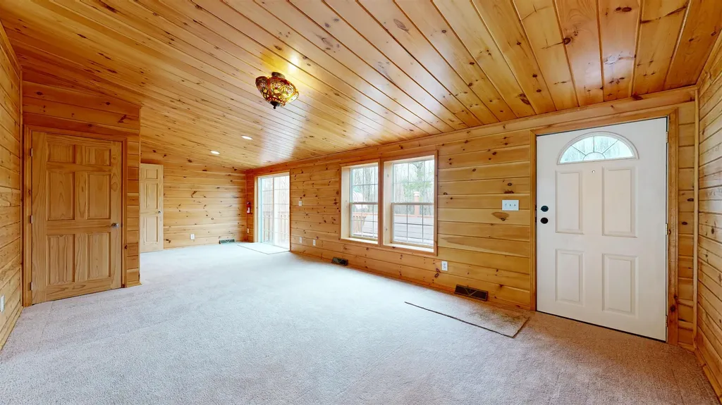 485 Browns Trace Jericho VT 05465