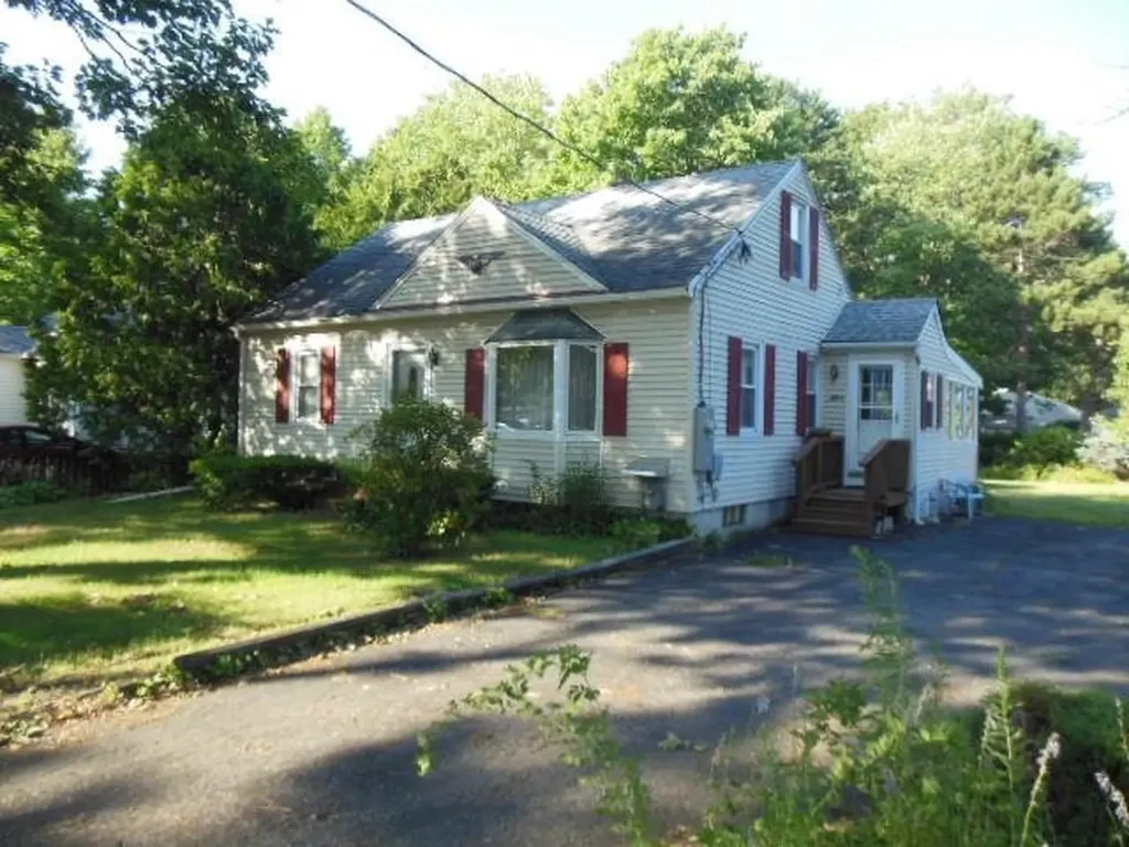 1960 North Avenue Burlington VT 05401