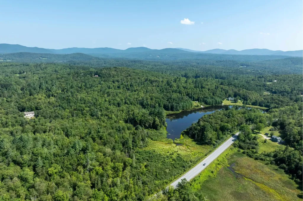 188 Cedar Lane Peru VT 05152