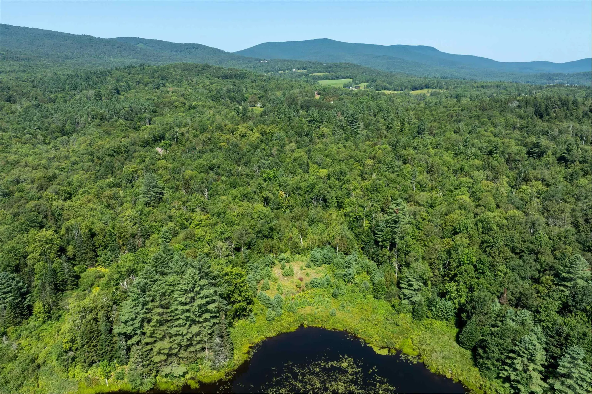 188 Cedar Lane Peru VT 05152