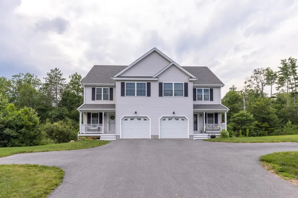 9 Annika Lee Drive Epping NH 03042