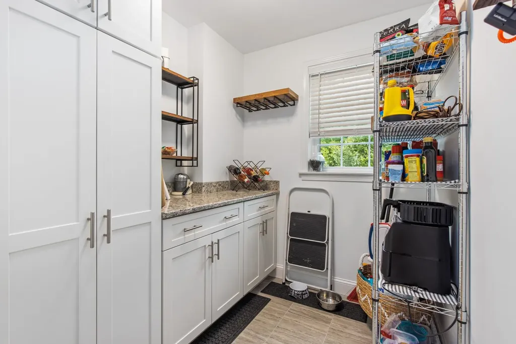 9 Annika Lee Drive Epping NH 03042