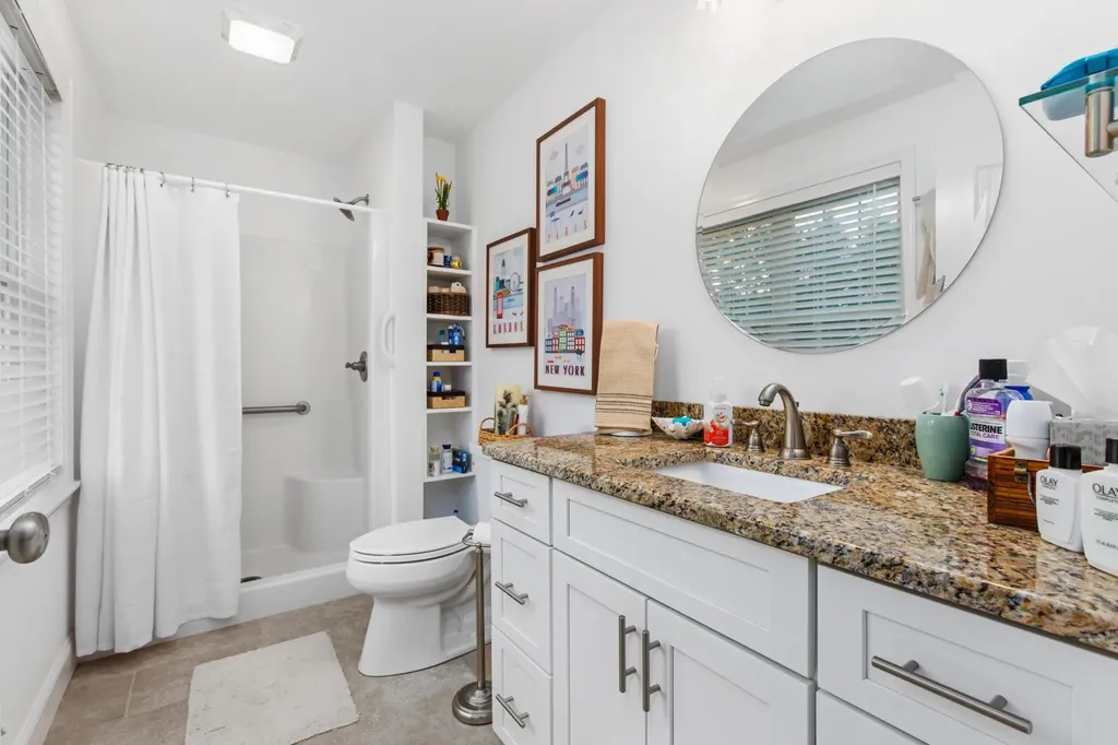 9 Annika Lee Drive Epping NH 03042