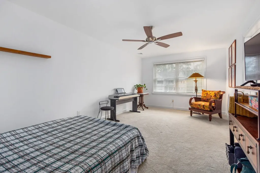 9 Annika Lee Drive Epping NH 03042