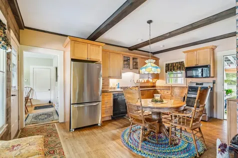 6852 Us Route 4 Bridgewater VT 05034