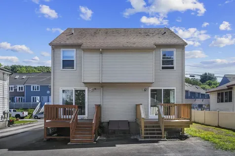 360-362 Blucher Street Manchester NH 03102