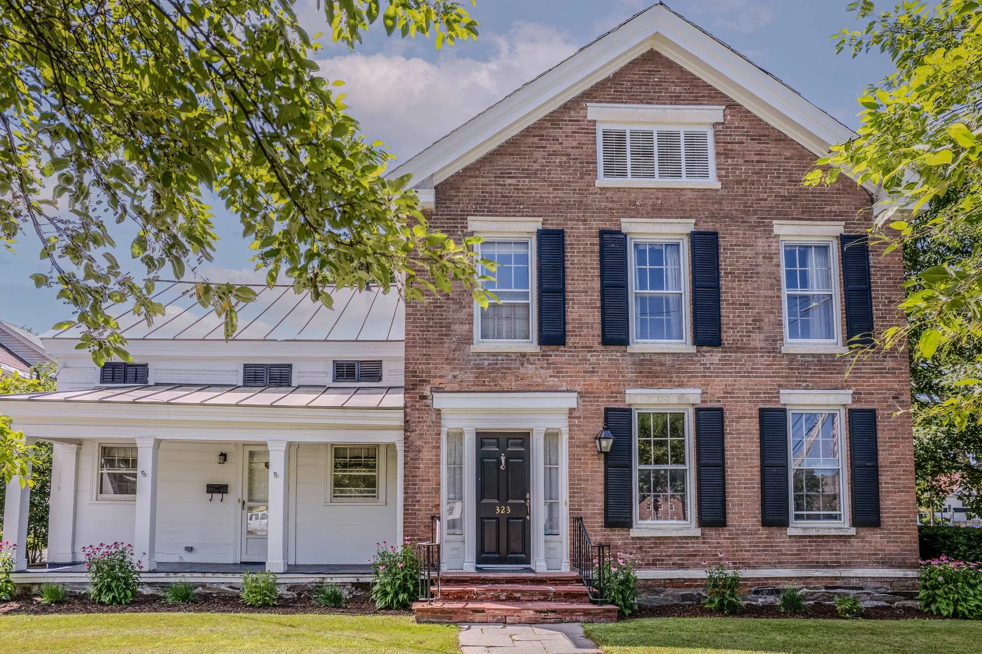 323 Main Street Poultney VT 05764