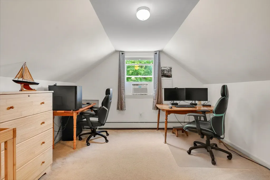17 Burnett Court Richmond VT 05477