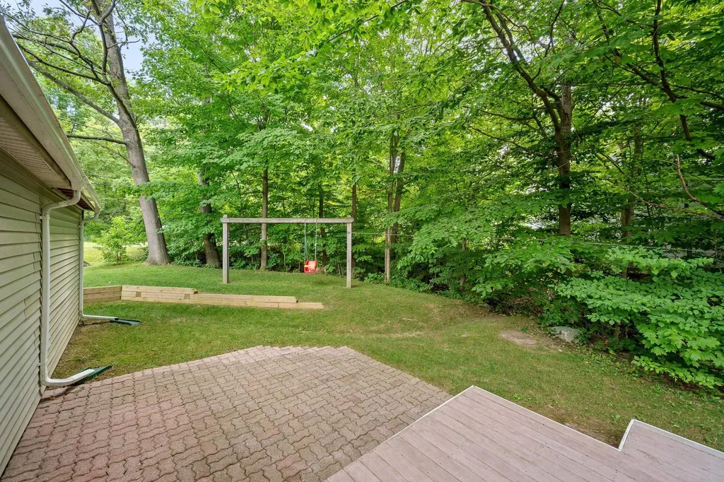17 Burnett Court Richmond VT 05477