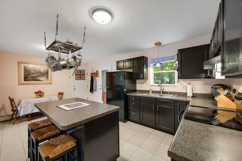 17 Burnett Court Richmond VT 05477