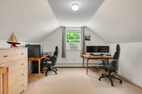 17 Burnett Court Richmond VT 05477