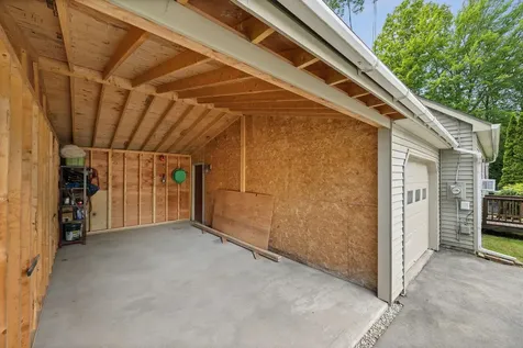 17 Burnett Court Richmond VT 05477