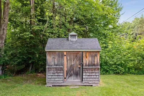 17 Burnett Court Richmond VT 05477