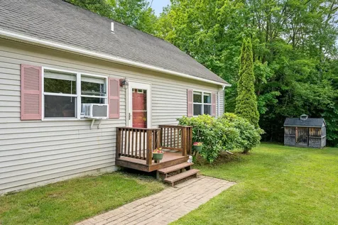 17 Burnett Court Richmond VT 05477