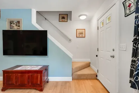 17 Burnett Court Richmond VT 05477