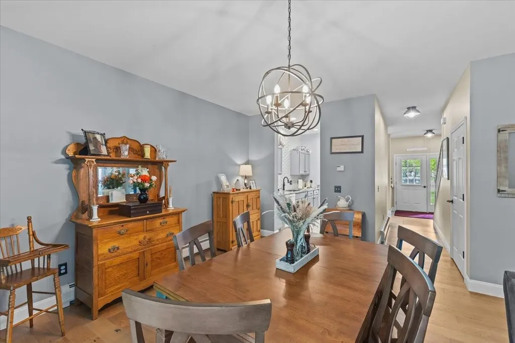 47 Marion Avenue Essex VT 05452