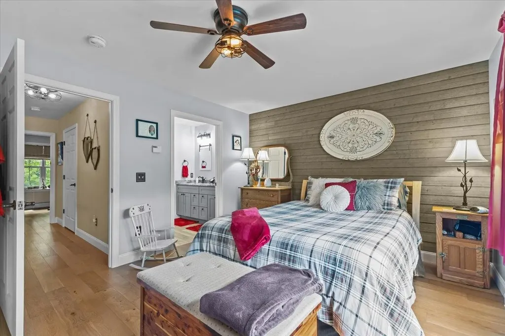 47 Marion Avenue Essex VT 05452