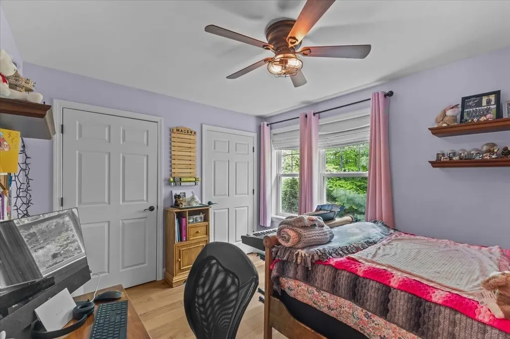 47 Marion Avenue Essex VT 05452