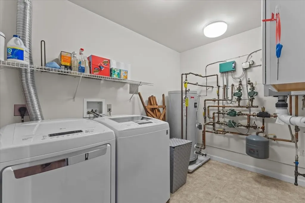 47 Marion Avenue Essex VT 05452