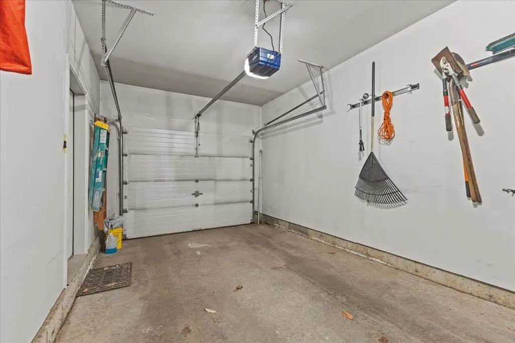 47 Marion Avenue Essex VT 05452