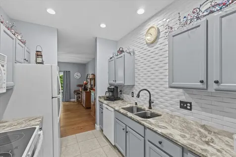 47 Marion Avenue Essex VT 05452