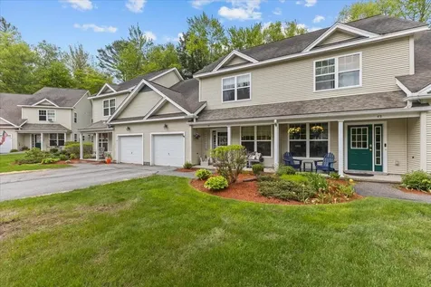 47 Marion Avenue Essex VT 05452