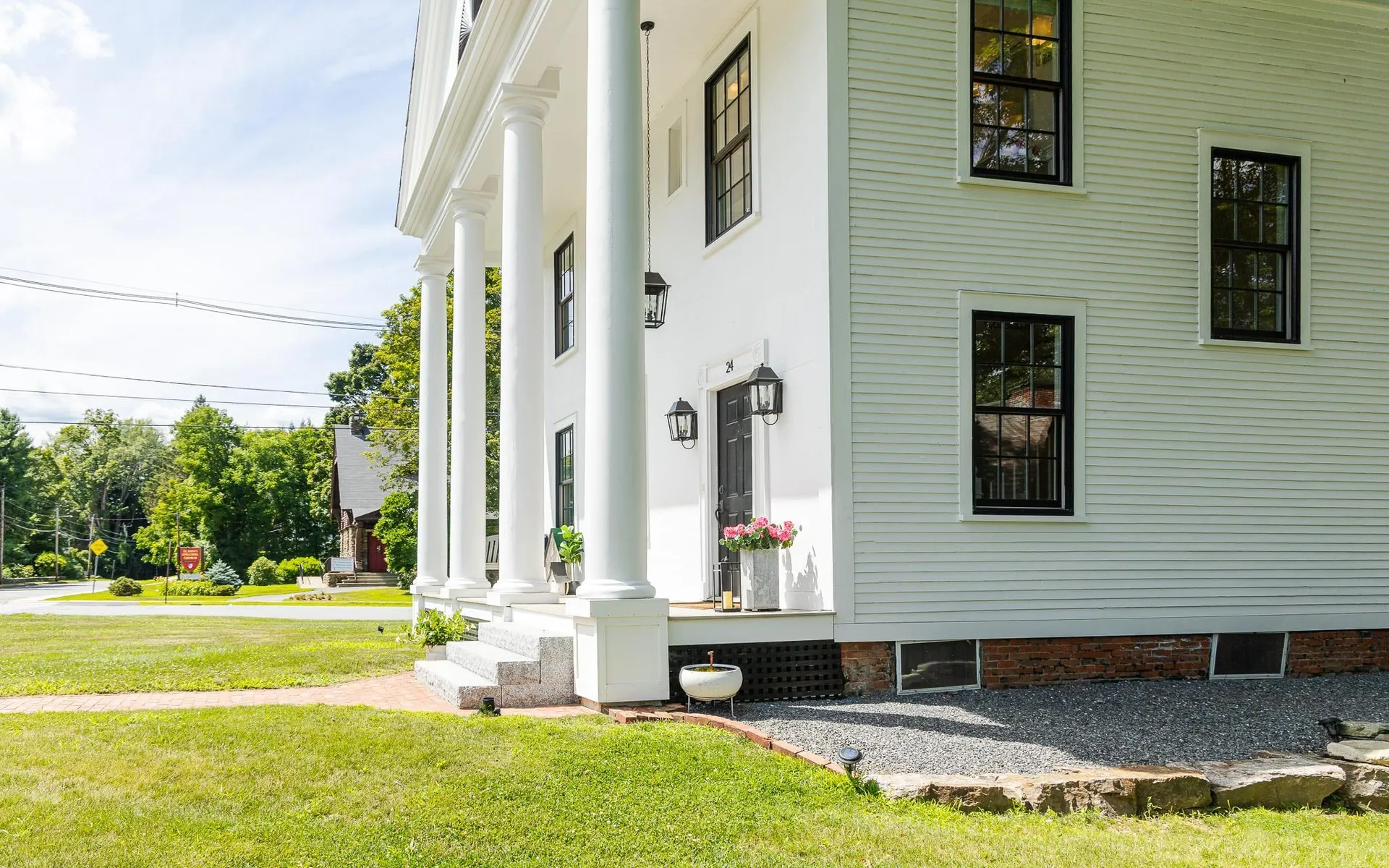 24 Westminster Street Walpole NH 03608