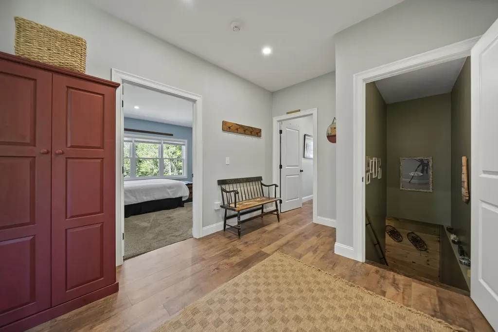 6 Lottie Lane Chichester NH 03258