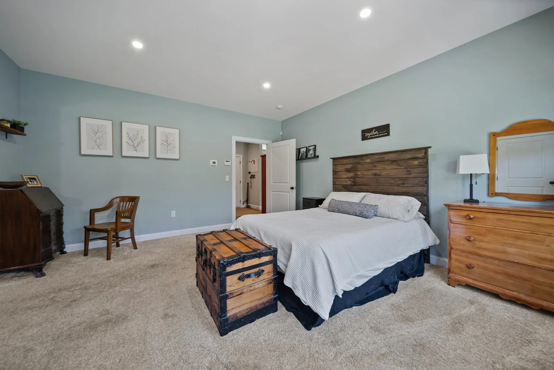 6 Lottie Lane Chichester NH 03258