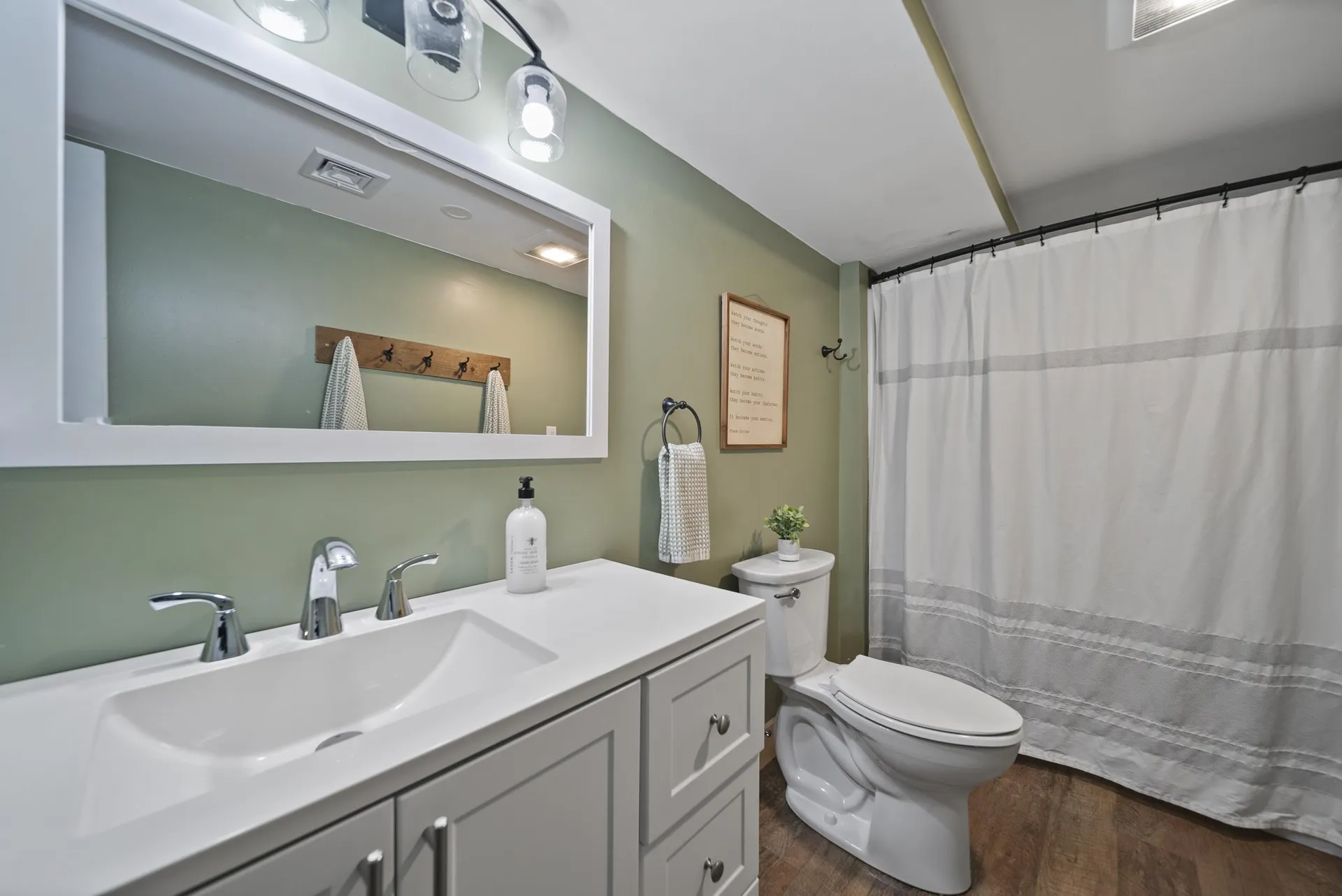 6 Lottie Lane Chichester NH 03258