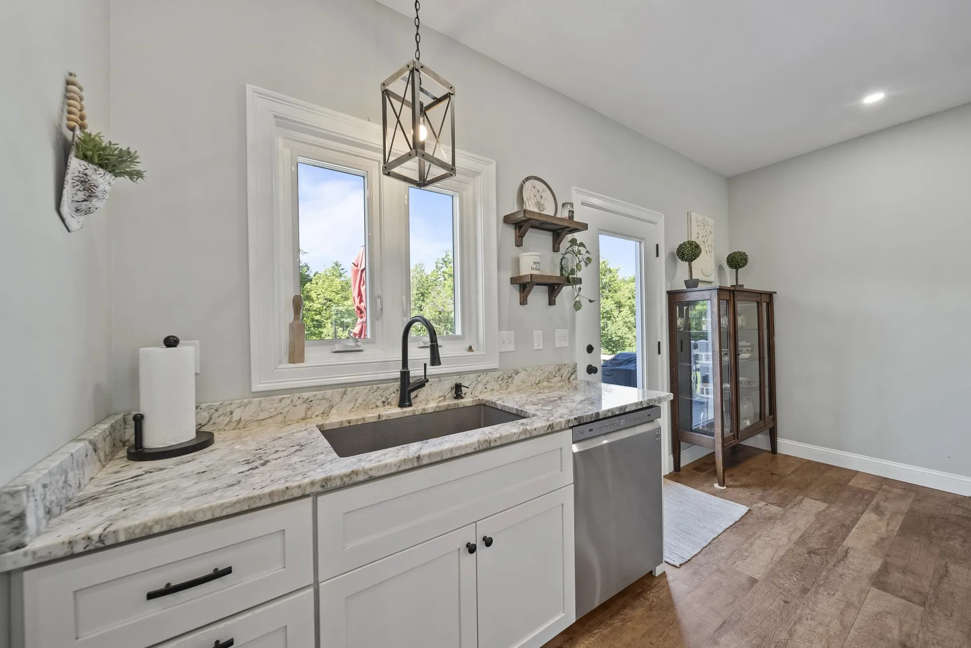 6 Lottie Lane Chichester NH 03258