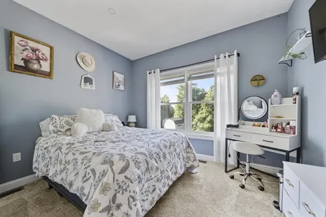 6 Lottie Lane Chichester NH 03258