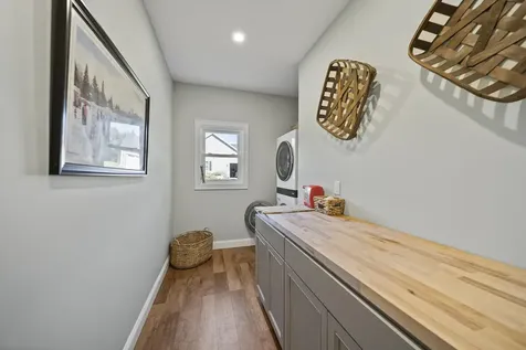 6 Lottie Lane Chichester NH 03258