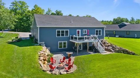 6 Lottie Lane Chichester NH 03258