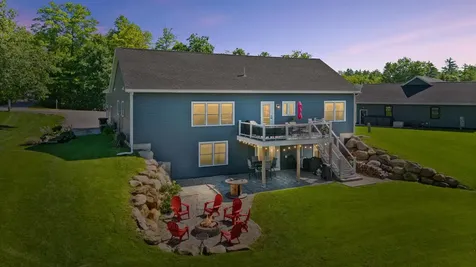 6 Lottie Lane Chichester NH 03258