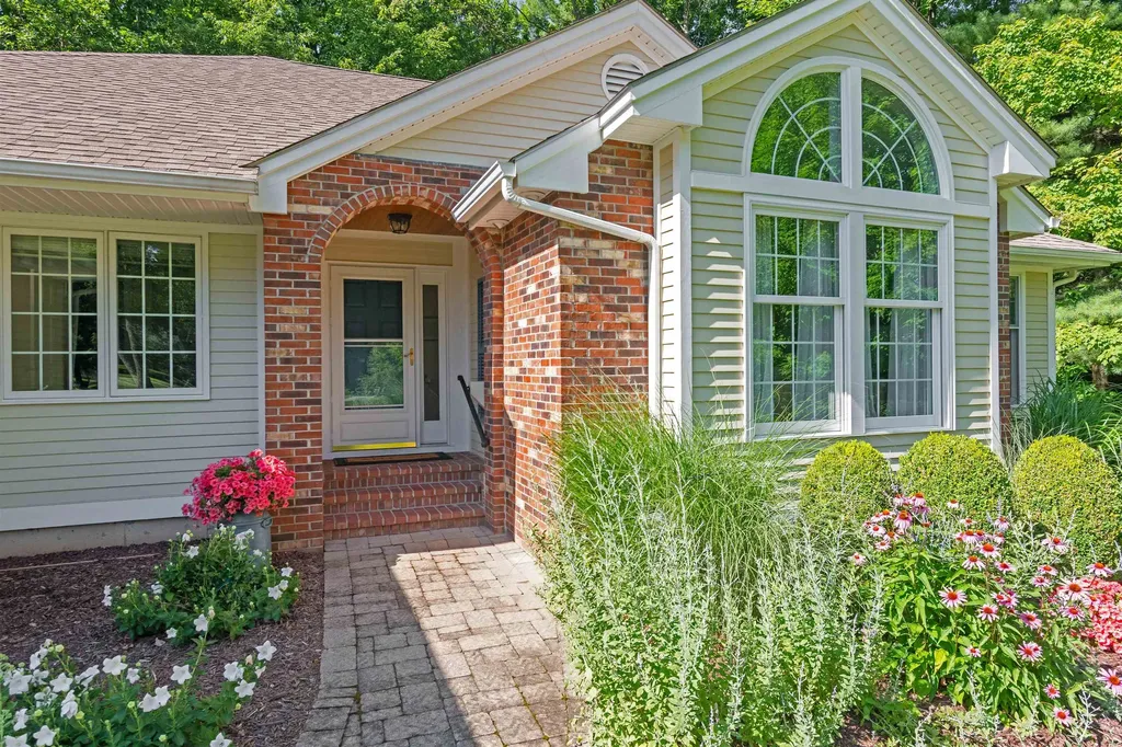 18 Lang Drive Essex Junction VT 05451
