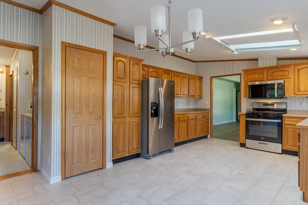 66 Constitution Way Dover NH 03820