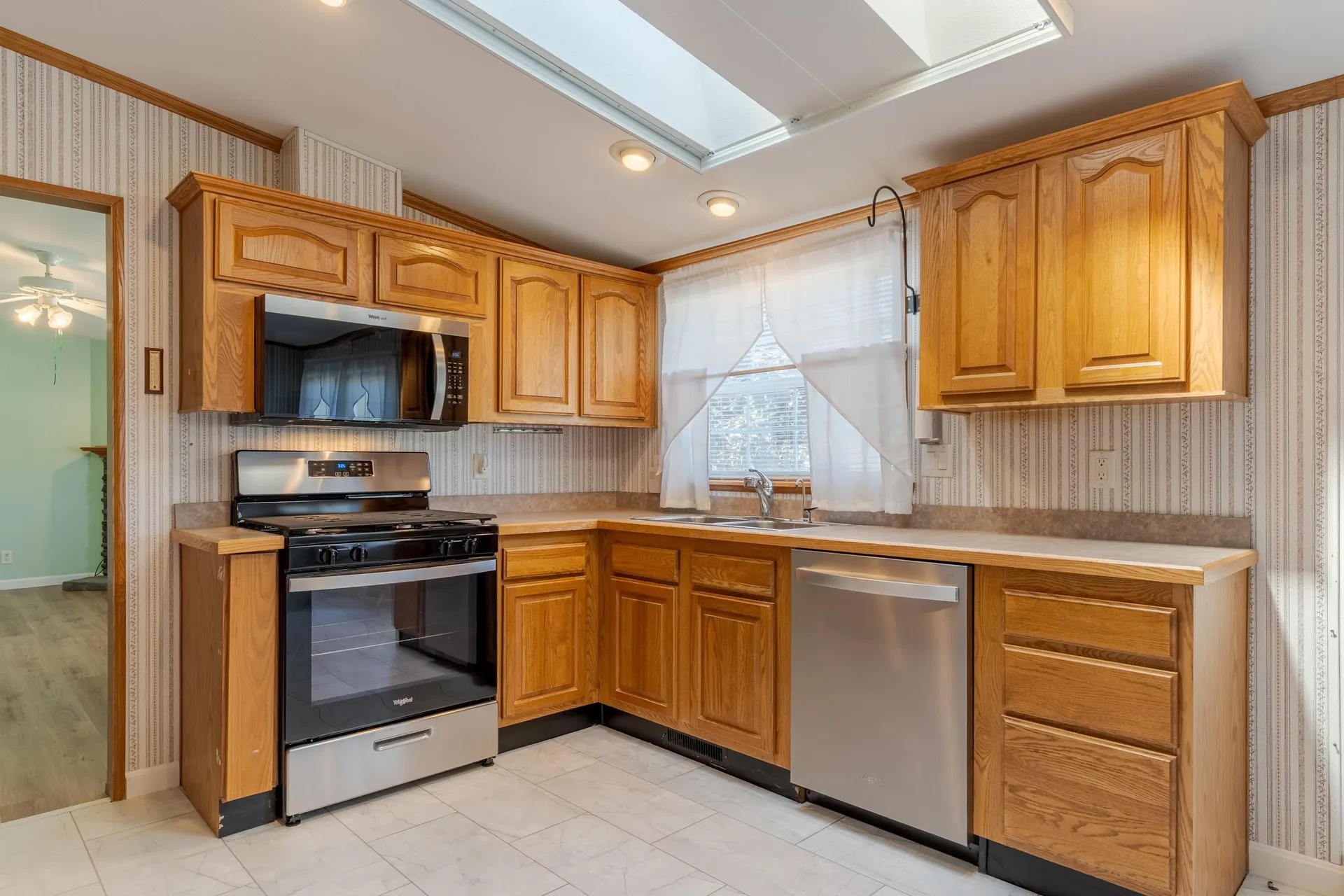 66 Constitution Way Dover NH 03820