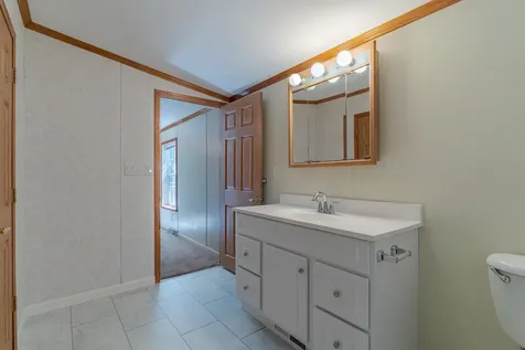 66 Constitution Way Dover NH 03820