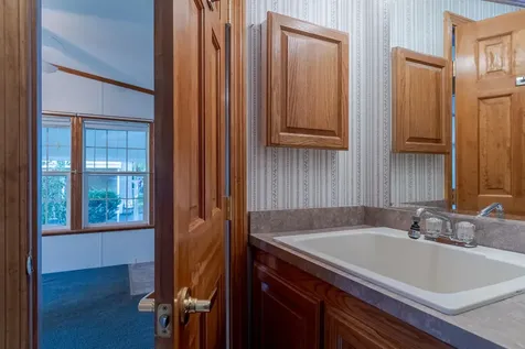 66 Constitution Way Dover NH 03820