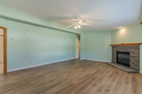 66 Constitution Way Dover NH 03820