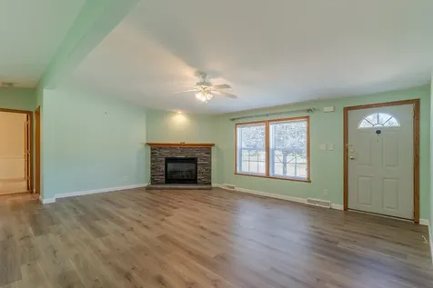 66 Constitution Way Dover NH 03820