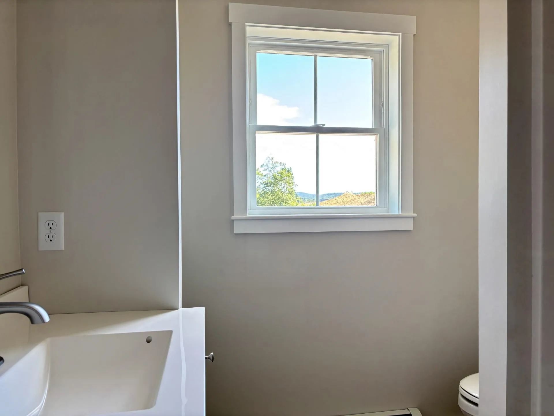 2B Valley Creek Lane Swanzey NH 03446