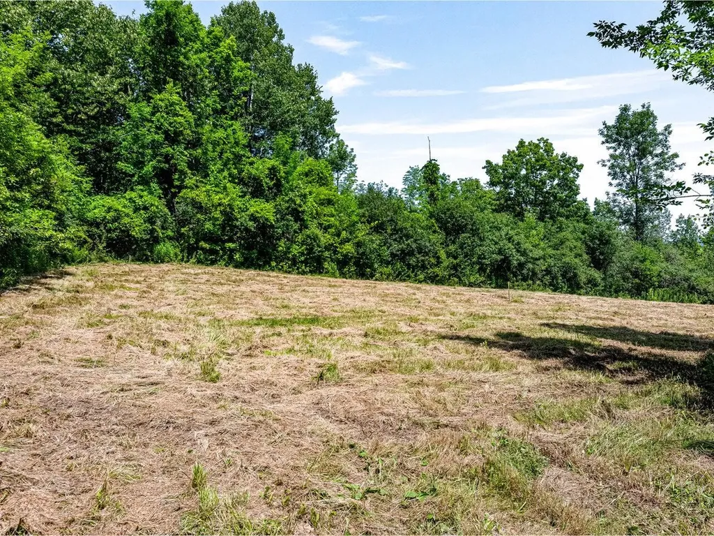 7 Zoe Lane Charlotte VT 05445