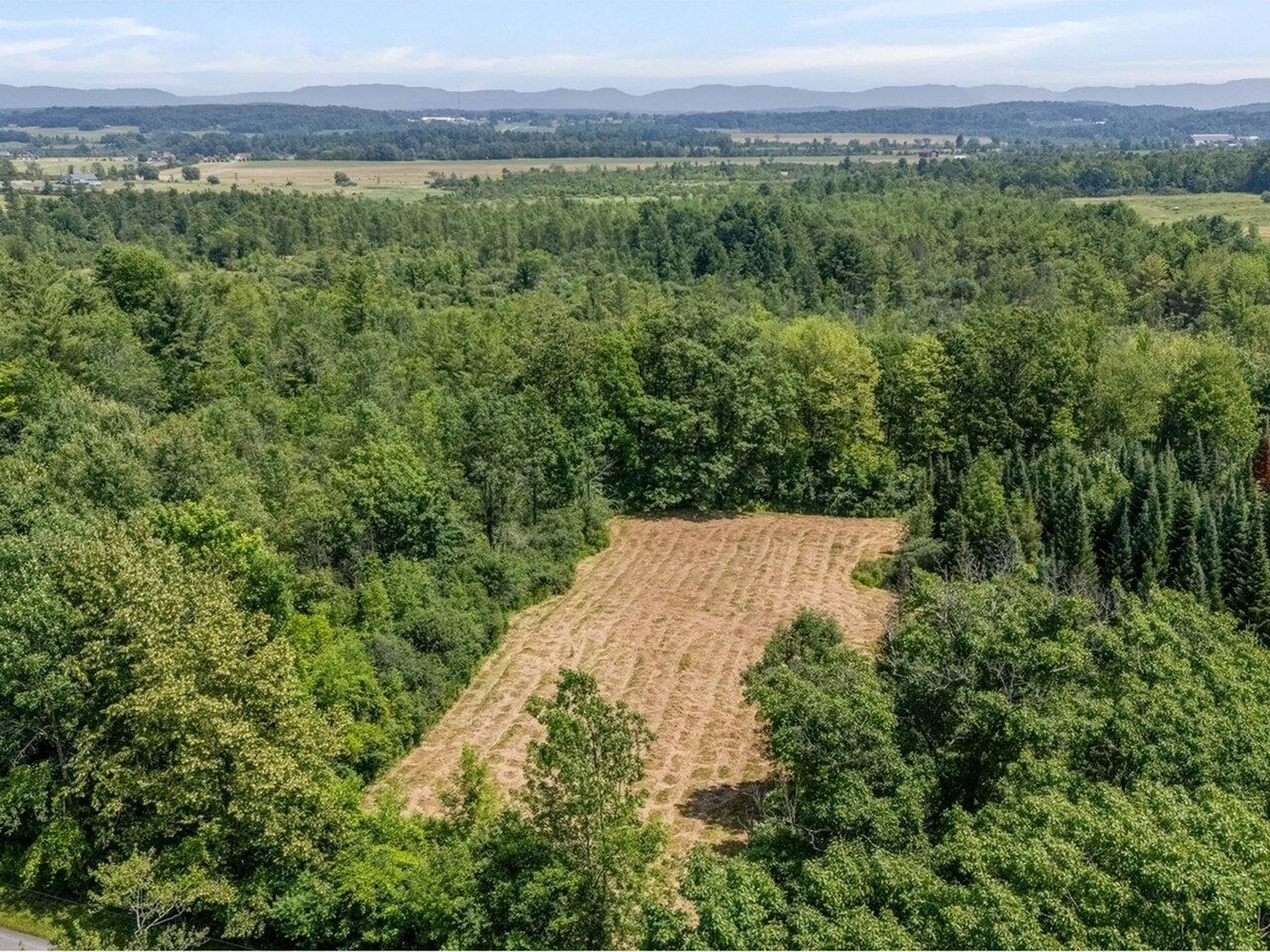 7 Zoe Lane Charlotte VT 05445