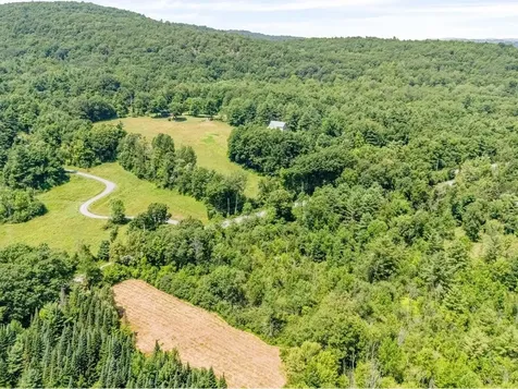 7 Zoe Lane Charlotte VT 05445