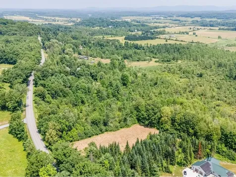 7 Zoe Lane Charlotte VT 05445