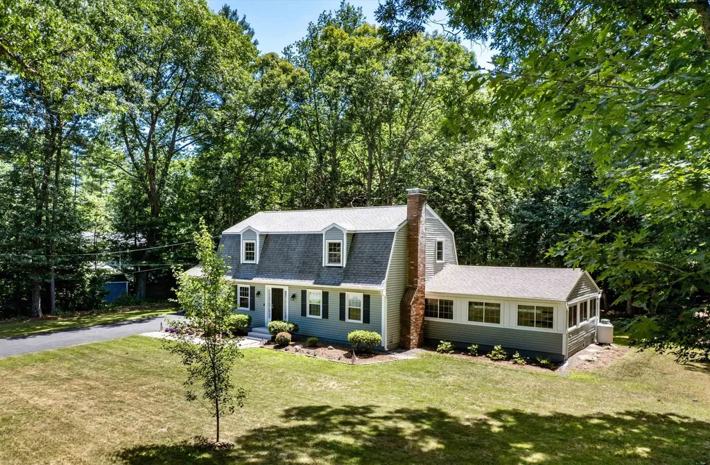 6 Matthew Patten Drive Bedford NH 03110